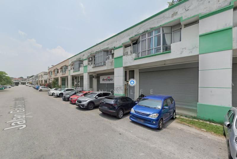 Factory for Rent in Seri Kembangan Industrial Area (Seri Kembangan) - Bond Lee - Exterior - PropertyGuru.com.my