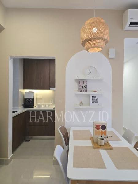 Service Residence for Rent at Quinn Residence - Kenny Lee - Kitchen - PropertyGuru.com.my