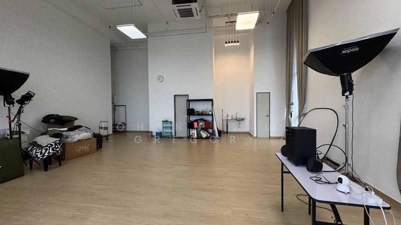 Office for Rent in Pjs 52 (Petaling Jaya) - Johann Paul Gregory - Interior - PropertyGuru.com.my