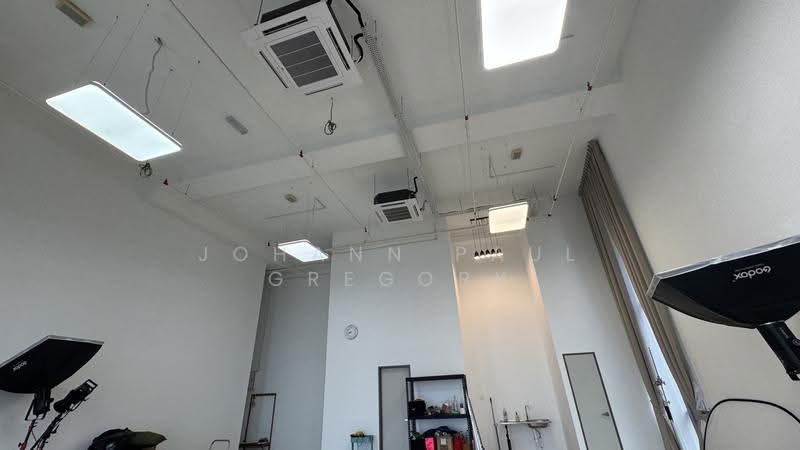 Office for Rent in Pjs 52 (Petaling Jaya) - Johann Paul Gregory - Interior - PropertyGuru.com.my