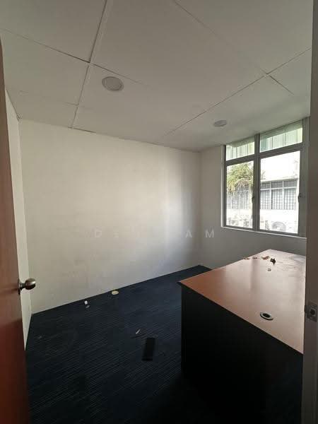 Shop / Office for Rent in Kuchai Business Park (Kuala Lumpur) - Den Lam - Interior - PropertyGuru.com.my