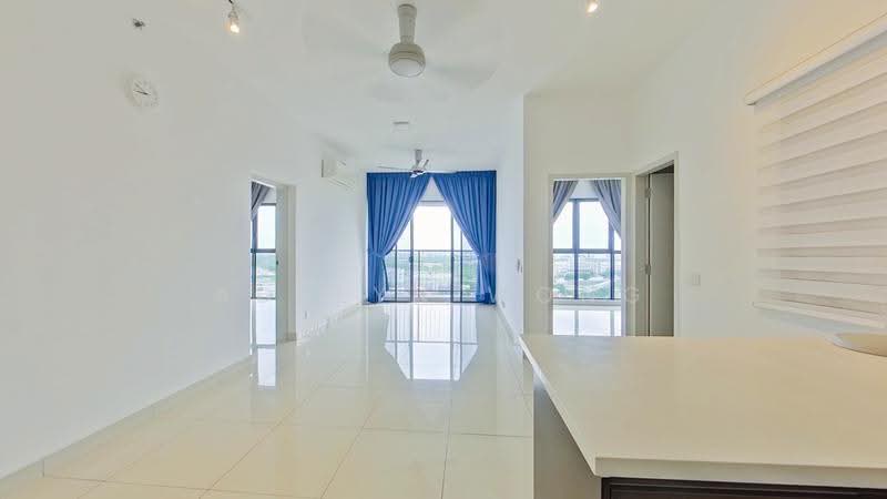 Kediaman Servis untuk Dijual di Setia City Residences - Adelyn Wong - Living Room - PropertyGuru.com.my