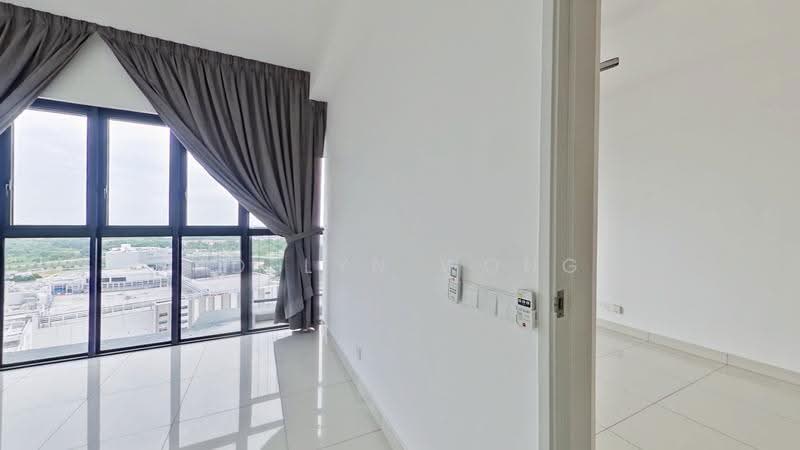 Kediaman Servis untuk Dijual di Setia City Residences - Adelyn Wong - View - PropertyGuru.com.my