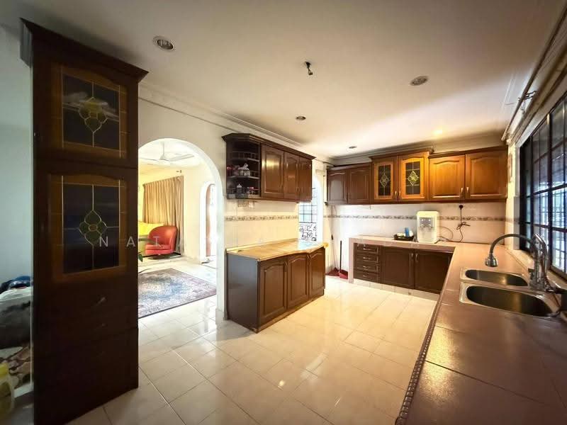 2-storey Terraced House for Rent in Usj 1 (Subang Jaya) - Natasha Shadan - Kitchen - PropertyGuru.com.my