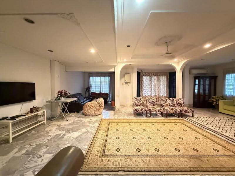 2-storey Terraced House for Rent in Usj 1 (Subang Jaya) - Natasha Shadan - Living Room - PropertyGuru.com.my