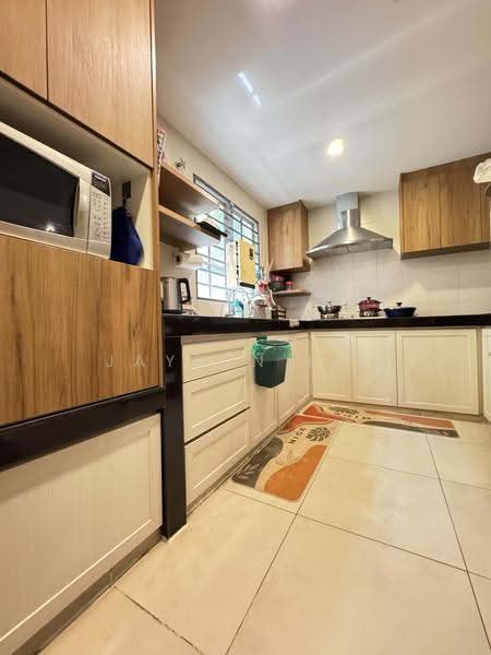 2-storey Terraced House for Sale in Taman Sri Muda (Shah Alam) - Jayden Lee - Kitchen - PropertyGuru.com.my