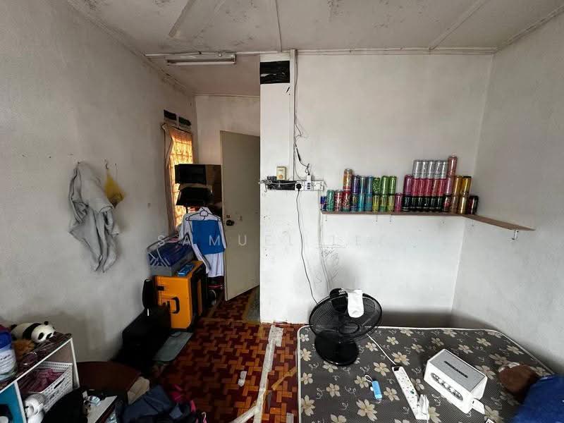 Rumah Teres 2-Tingkat untuk Dijual di Taman Ungku Tun Aminah (Skudai) - Samuel Lee - Bedroom - PropertyGuru.com.my