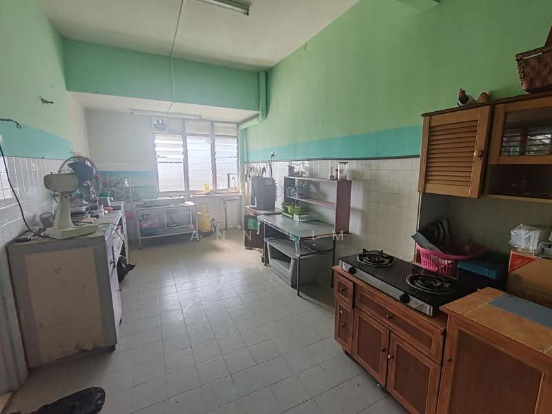 2-storey Terraced House for Rent in Taman Seri Songket (Batu Berendam) - Ann Lim - Kitchen - PropertyGuru.com.my