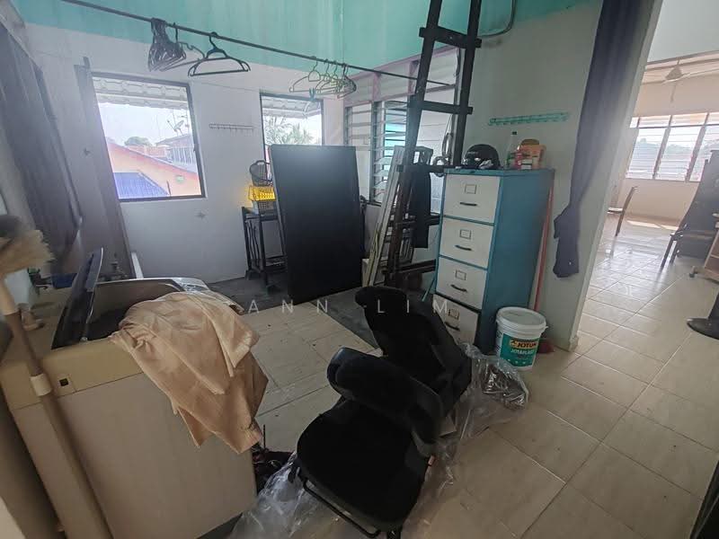 2-storey Terraced House for Rent in Taman Seri Songket (Batu Berendam) - Ann Lim - Interior - PropertyGuru.com.my