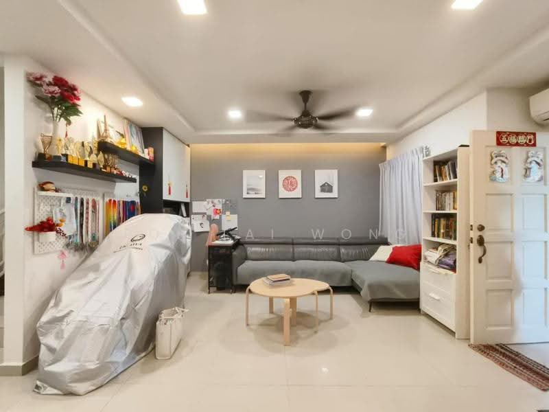 Rumah Teres untuk Dijual di Usj 3 (Subang Jaya) - Poh Lai Wong - Living Room - PropertyGuru.com.my