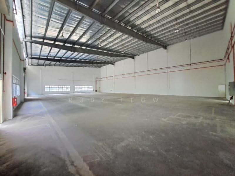 Cluster Factory for Sale in Taman Desa Cemerlang (Ulu Tiram) - Ruby Teow - Interior - PropertyGuru.com.my