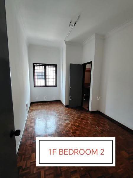 2-storey Terraced House for Sale in Taman Mount Austin (Tebrau) - Yvonne Lim - Bedroom - PropertyGuru.com.my