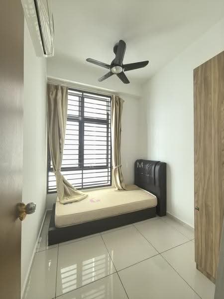 Kediaman Servis untuk Disewa di D'Summit Residences - CK Lim - Bedroom - PropertyGuru.com.my