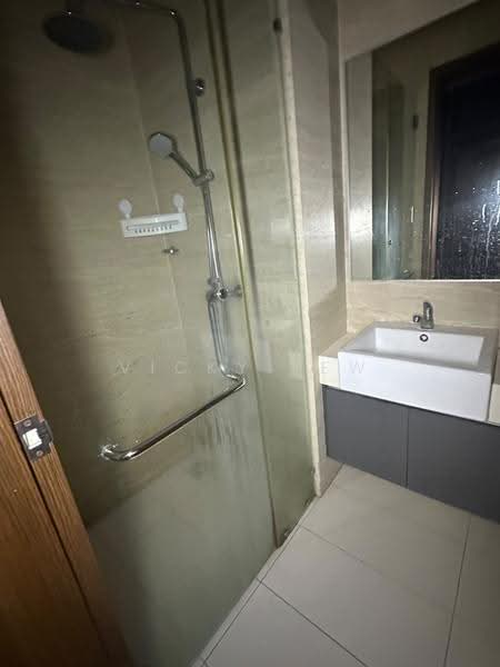 Service Residence for Rent at Crescent Bay Suites (Teluk Bayu) - Vicky Yew - Bathroom - PropertyGuru.com.my