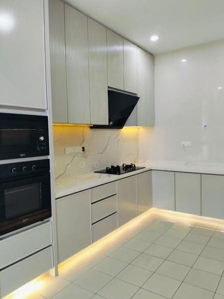 Bungalow House for Rent in Taman Nadayu, Bukit Tunku, Desa Park City (Ampang) - Hugo Gooi - Kitchen - PropertyGuru.com.my