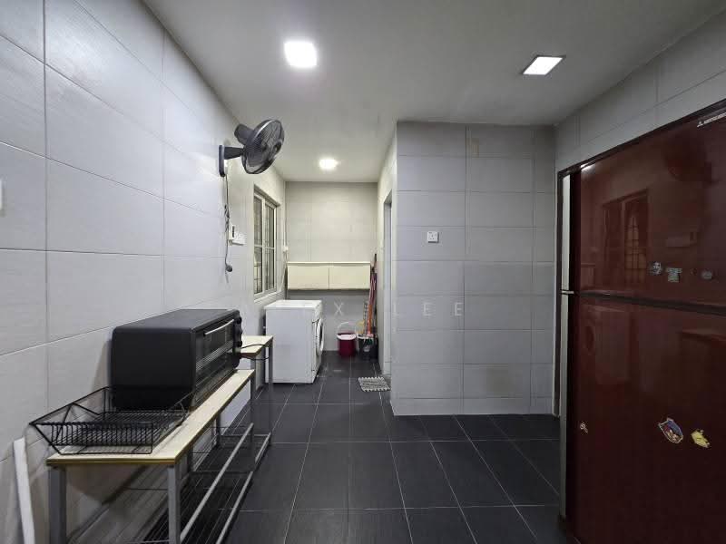 Rumah Teres 2-Tingkat untuk Disewa di Shah Alam (Selangor) - Alex Lee - Kitchen - PropertyGuru.com.my