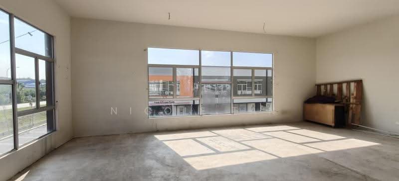 Shop for Rent in Labu (Negeri Sembilan) - Nicole Tan - Interior - PropertyGuru.com.my