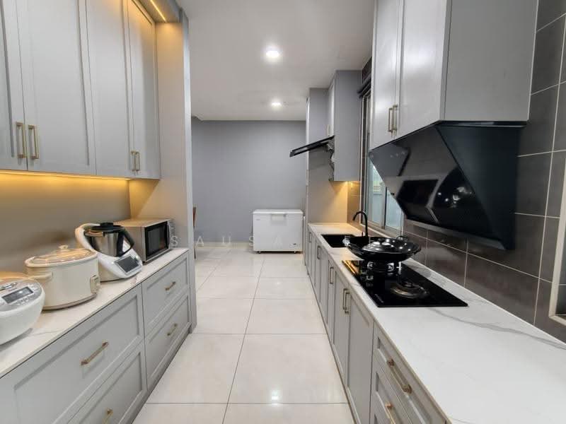 Semi-Detached House for Sale in Taman Nusa Bestari (Iskandar Puteri (Nusajaya)) - Sausa Lee - Kitchen - PropertyGuru.com.my