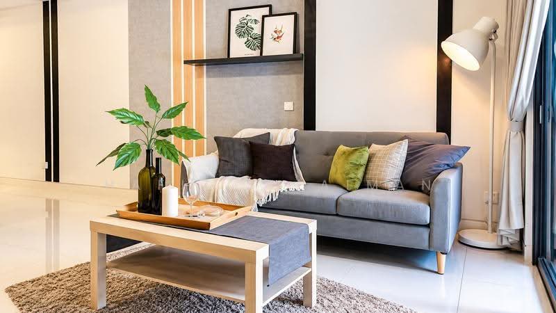 Kediaman Servis untuk Dijual di Radia Residences - Hafiz Sulaiman - Living Room - PropertyGuru.com.my