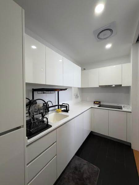 Service Residence for Sale at The Hub - Regene Phang - Kitchen - PropertyGuru.com.my