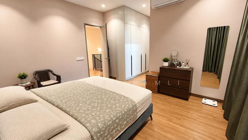 Rumah Berkembar untuk Dijual di Cyber 10 (Cyberjaya) - Rafizi Ramli - Bedroom - PropertyGuru.com.my