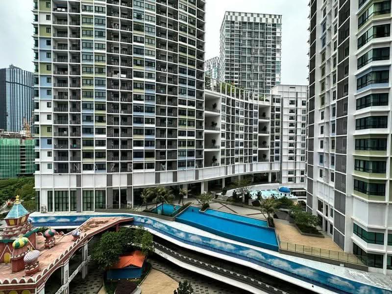 Kediaman Servis untuk Dijual di i-SOHO @ i-City - Nazrin Affendy - Exterior - PropertyGuru.com.my
