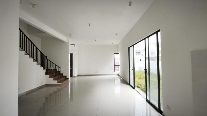 Semi-Detached House for Sale in Cyber 10 (Cyberjaya) - Rafizi Ramli - Living Room - PropertyGuru.com.my