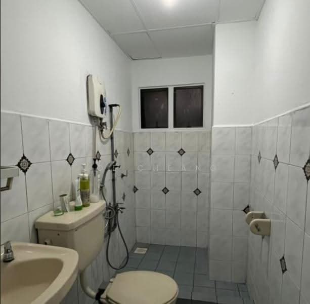 Kondominium untuk Disewa di Endah Ria - Joe Cheang - Bathroom - PropertyGuru.com.my