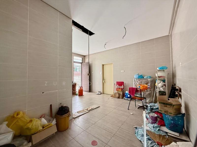 Rumah Banglo untuk Dijual di Cheras (Selangor) - Zuraidah Dan - Kitchen - PropertyGuru.com.my