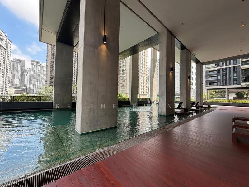 Kediaman Servis untuk Dijual di Arcoris SOHO - Regene Phang - Exterior - PropertyGuru.com.my