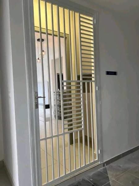 Kediaman Servis untuk Disewa di Traders Garden @ Cheras Selatan - Conan Yii - Entrance - PropertyGuru.com.my