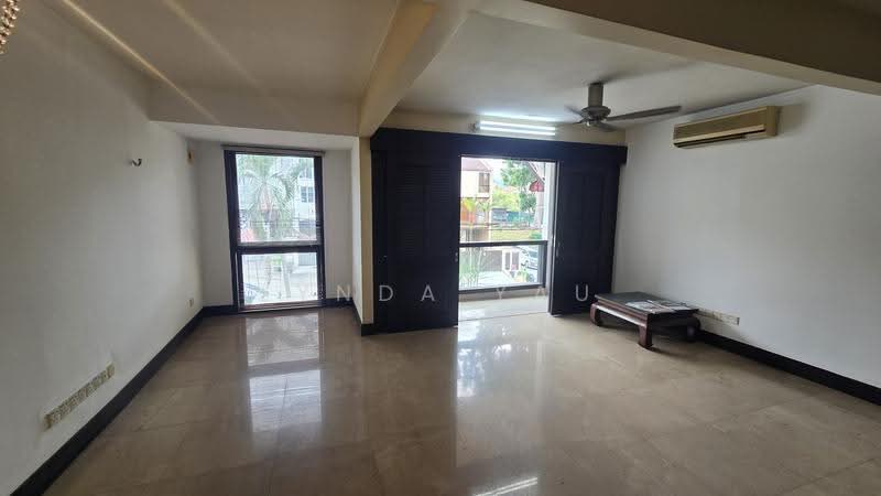 3-storey Terraced House for Sale in Brickfields (Kuala Lumpur) - Lynda Yau - Living Room - PropertyGuru.com.my