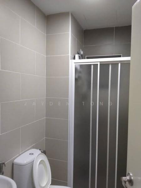 Service Residence for Sale at Kiara Plaza - Jayden Tong - Bathroom - PropertyGuru.com.my
