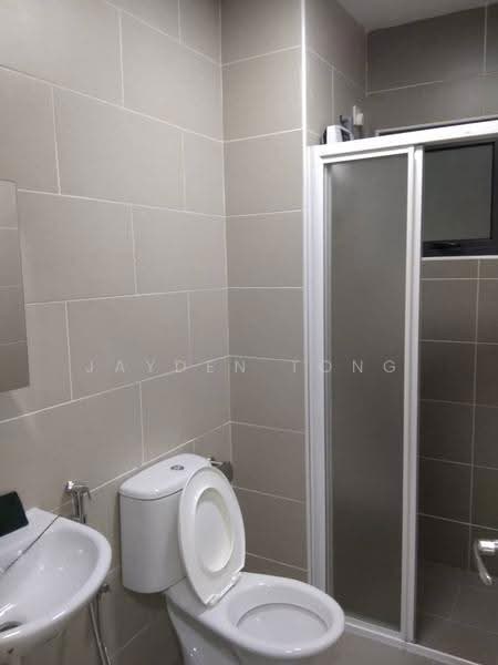 Service Residence for Sale at Kiara Plaza - Jayden Tong - Bathroom - PropertyGuru.com.my