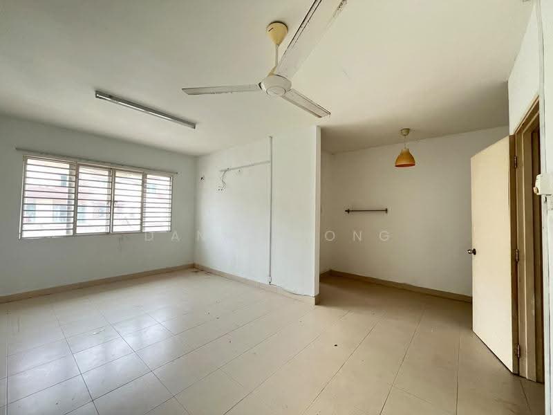 2-storey Terraced House for Sale in Taman Sri Serdang (Seri Kembangan) - Danny Wong - PropertyGuru.com.my