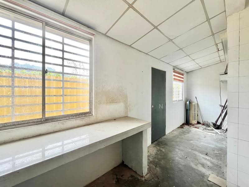 2-storey Terraced House for Sale in Taman Sri Serdang (Seri Kembangan) - Danny Wong - PropertyGuru.com.my