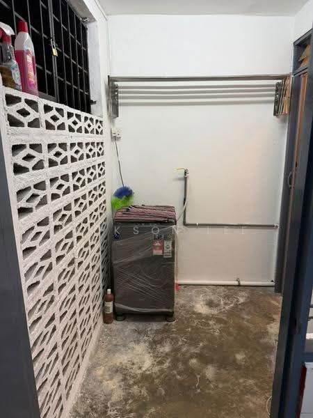 Flat for Rent at PKNS Flat Seksyen 6 - Jackson Lee - Interior - PropertyGuru.com.my