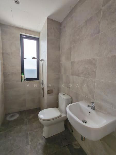Kondominium untuk Disewa di Iconic Skies - Anna Koay - Bathroom - PropertyGuru.com.my
