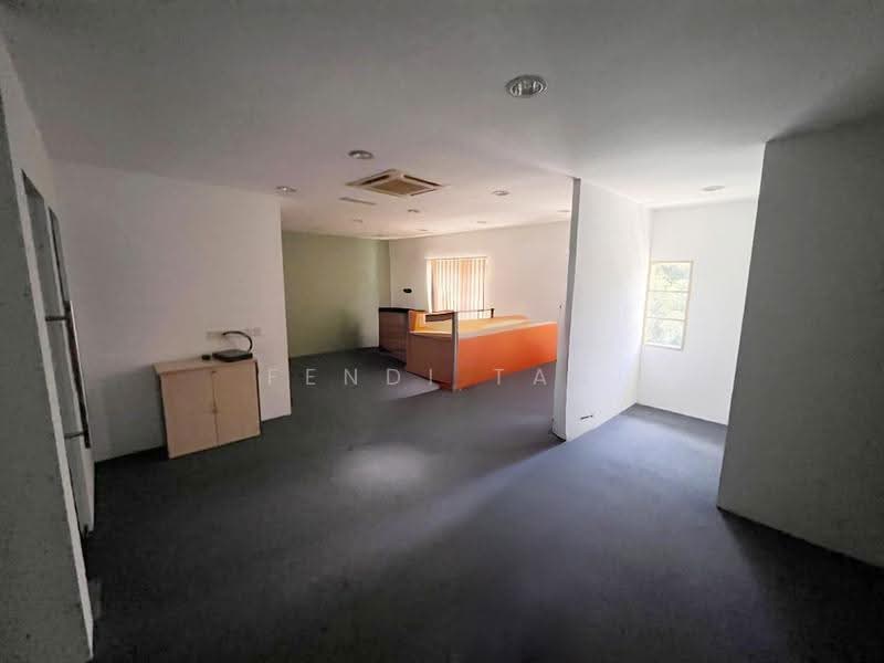 Kilang untuk Disewa di Seri Kembangan (Selangor) - Fendi tan - Interior - PropertyGuru.com.my