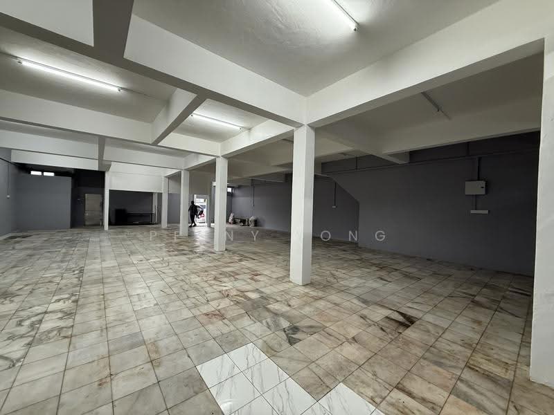 Shop / Office for Sale in Kuah (Kedah) - Penny Yong - Interior - PropertyGuru.com.my