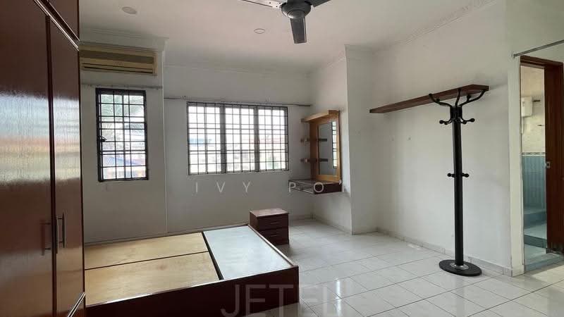 Rumah Teres 2-Tingkat untuk Dijual di Bandar Bukit Tinggi (Klang) - Ivy Por - Bedroom - PropertyGuru.com.my
