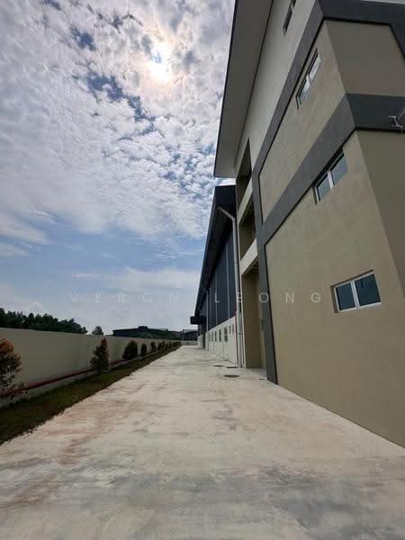 Detached Factory for Rent in Sepang (Selangor) - Veron Leong - Exterior - PropertyGuru.com.my