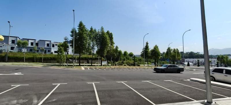 Shop for Rent in Kajang East (Semenyih) - Nicole Tan - Exterior - PropertyGuru.com.my