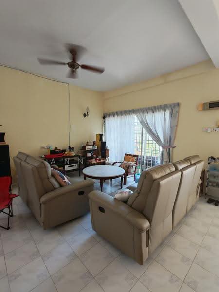 Rumah Teres 2-Tingkat untuk Dijual di Mutiara Perdana (Bayan Lepas) - Anna Koay - Living Room - PropertyGuru.com.my