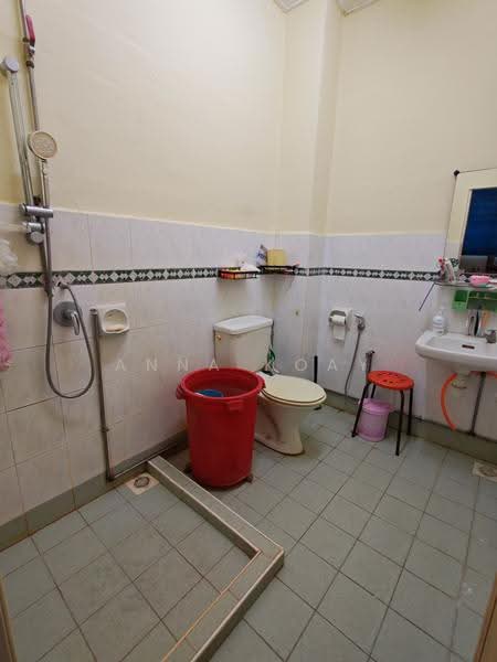 Rumah Teres 2-Tingkat untuk Dijual di Mutiara Perdana (Bayan Lepas) - Anna Koay - Bathroom - PropertyGuru.com.my