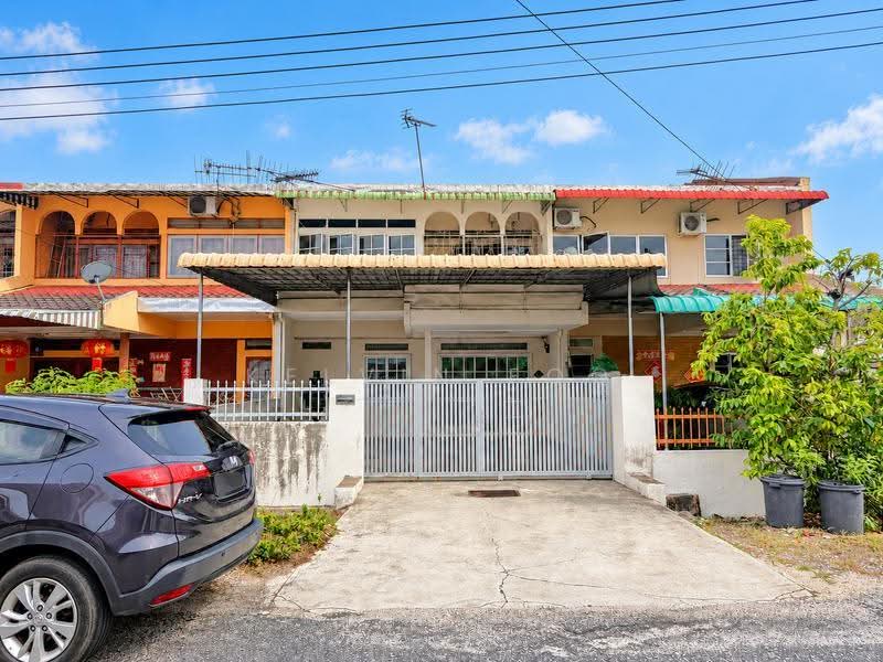 2-storey Terraced House for Sale in Taman Ros (Teluk Intan) - Kelvin Foo - Exterior - PropertyGuru.com.my