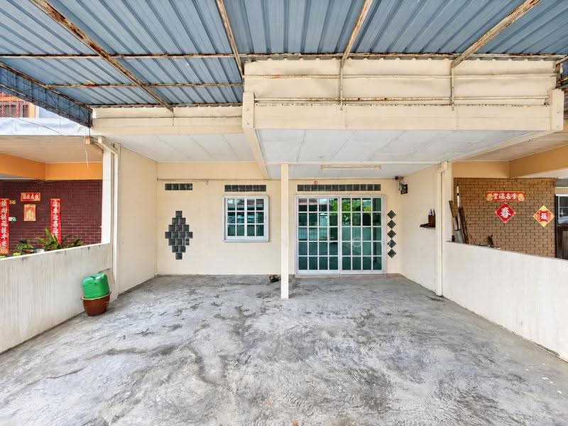 2-storey Terraced House for Sale in Taman Ros (Teluk Intan) - Kelvin Foo - Exterior - PropertyGuru.com.my