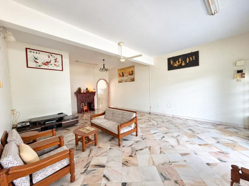 2-storey Terraced House for Sale in Taman Ros (Teluk Intan) - Kelvin Foo - Living Room - PropertyGuru.com.my