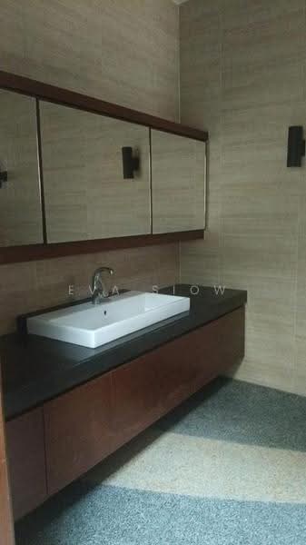 Semi-Detached House for Sale in Taman Impian Emas (Skudai) - Eva Siow - Bathroom - PropertyGuru.com.my