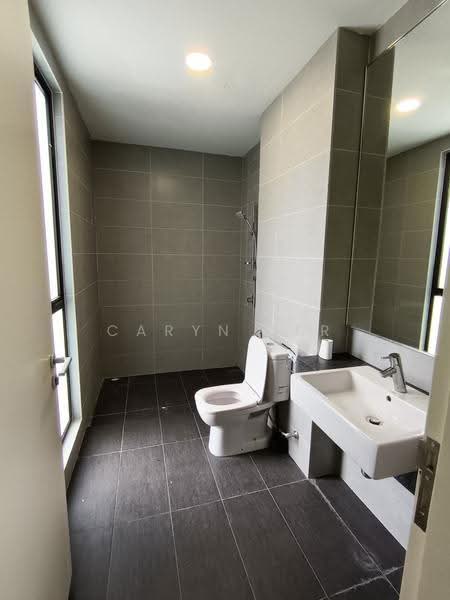 Townhouse for Rent in Iskandar Puteri (Nusajaya) (Johor) - Caryn Ter - Bathroom - PropertyGuru.com.my